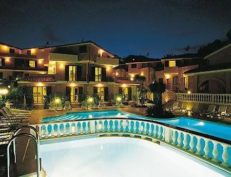 Apartment La Piazzetta *