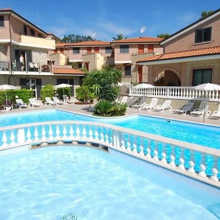 Apartment La Piazzetta